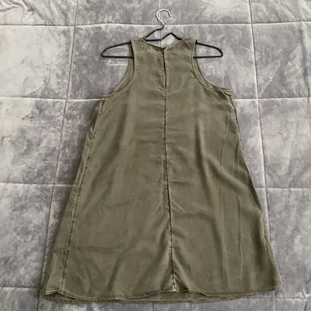 Lou & Grey Green Dress